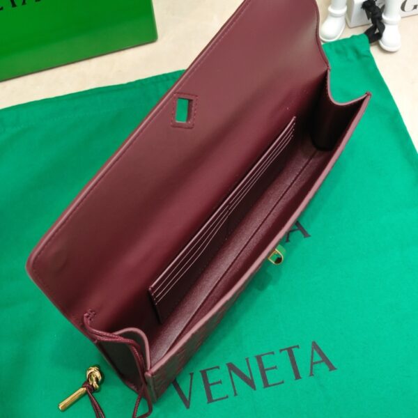 Bottega Veneta Andiamo Clutch Barolo - Original Quality - Image 7