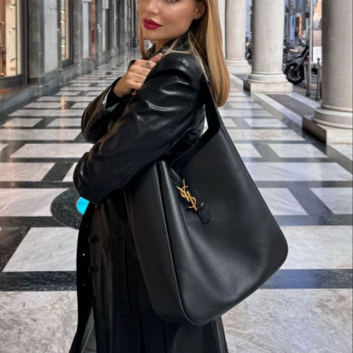 Saint Laurent Le 5 à 7 Hobo