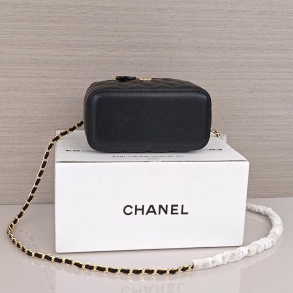 Chanel 21A Top Handle Vanity with Chain Bag - Original Quality - Image 4