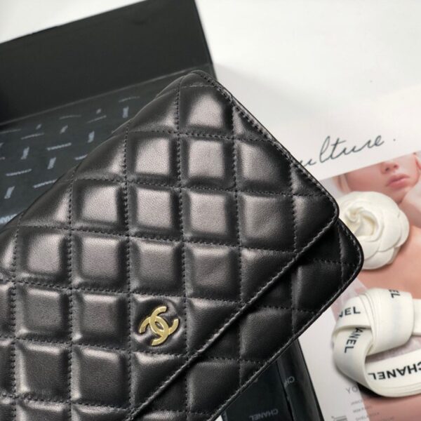 Chanel Wallet on Chain Black Lambskin in Gold - Original Quality