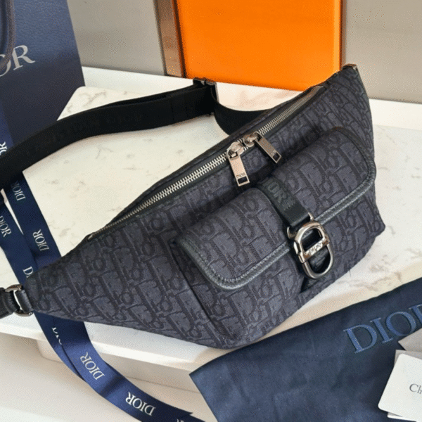 Dior 8 Belt Bag Black Dior Oblique Jacquard - Original Quality - Image 4