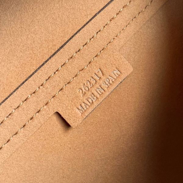Loewe Medium Puzzle Fold Tote in Shiny Calfskin Warm Desert - Original Quality - Image 9