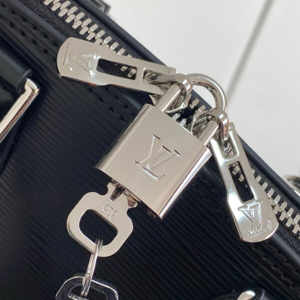 LV Alma BB Epi Leather Noir - Original Quality - Image 6