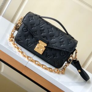 LV Pochette Metis East West Black - Original Quality