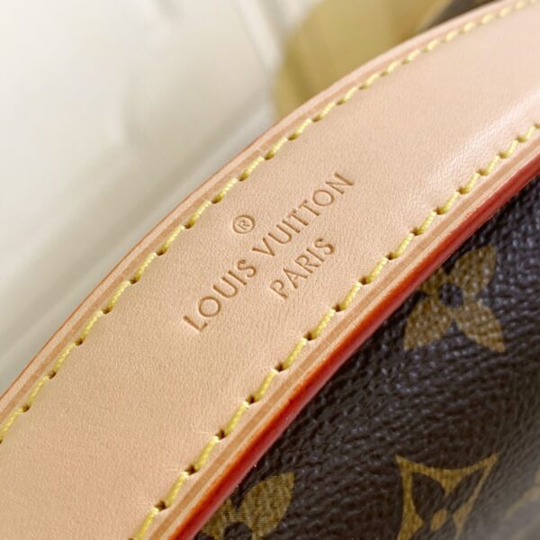 Louis Vuitton Pochette Metis Monogram Canvas - Original Quality - Image 6