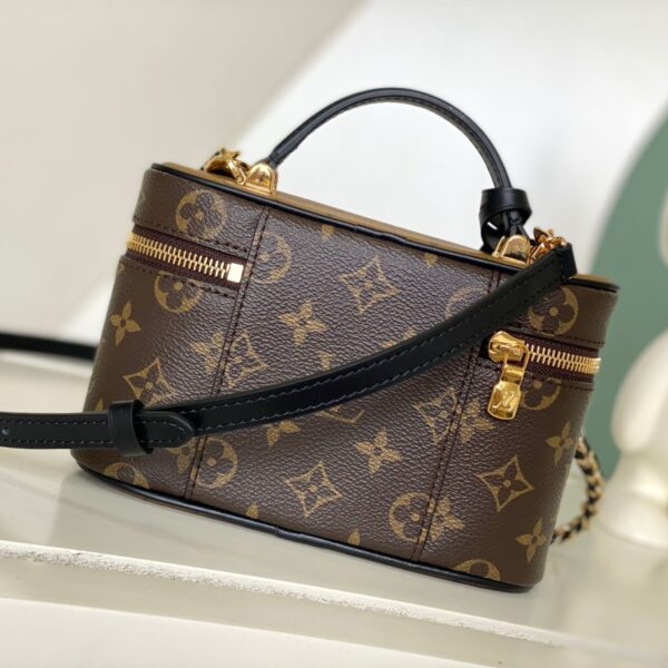 Louis Vuitton Vanity Chain Pouch Monogram Reverse Canvas - Original Quality - Image 2