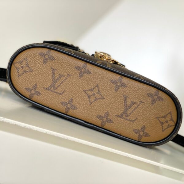 Louis Vuitton Vanity Chain Pouch Monogram Reverse Canvas - Original Quality - Image 4