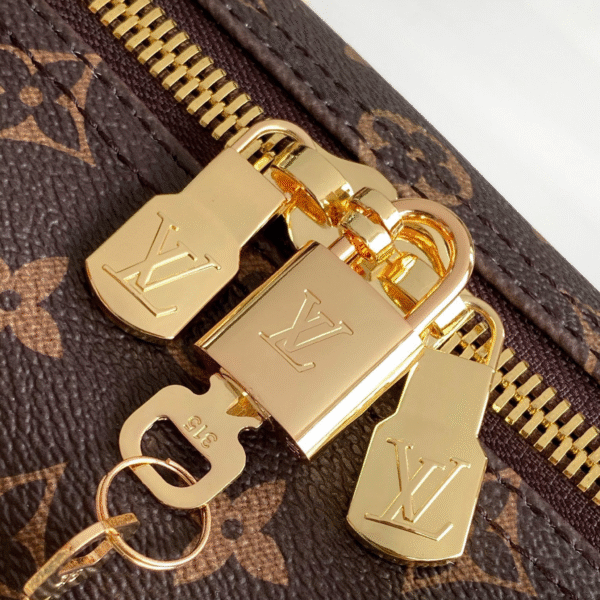 LV x TM Keepall Bandoulière 45 Sakura Bloom Edition - Original Quality - Image 5