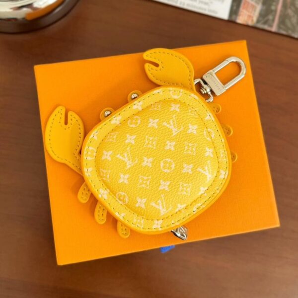 LV Crab Bag Charm - Original Quality - Image 6
