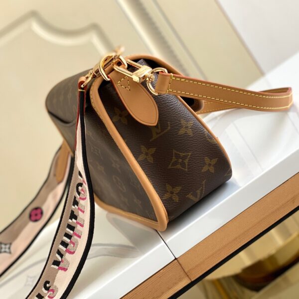 Louis Vuitton Diane Monogram Canvas - Original Quality - Image 3