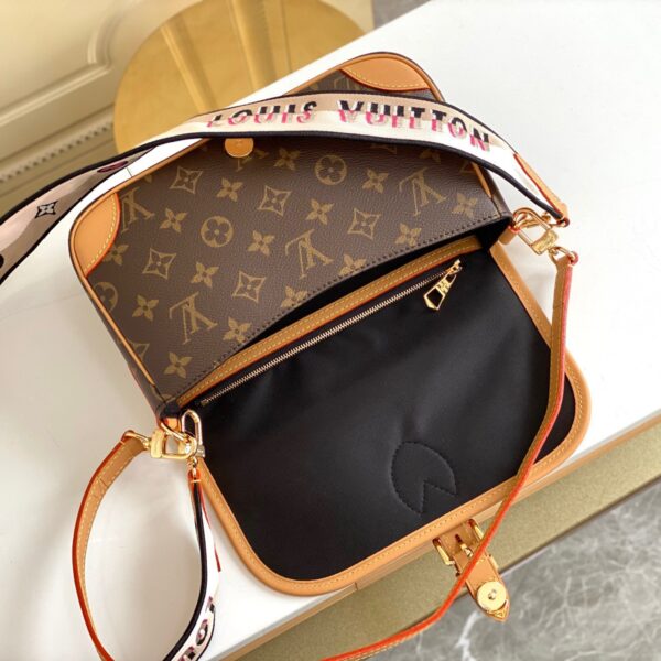 Louis Vuitton Diane Monogram Canvas - Original Quality - Image 7
