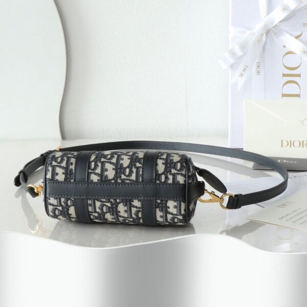 Dior Groove 17 Nano Bag - Image 4