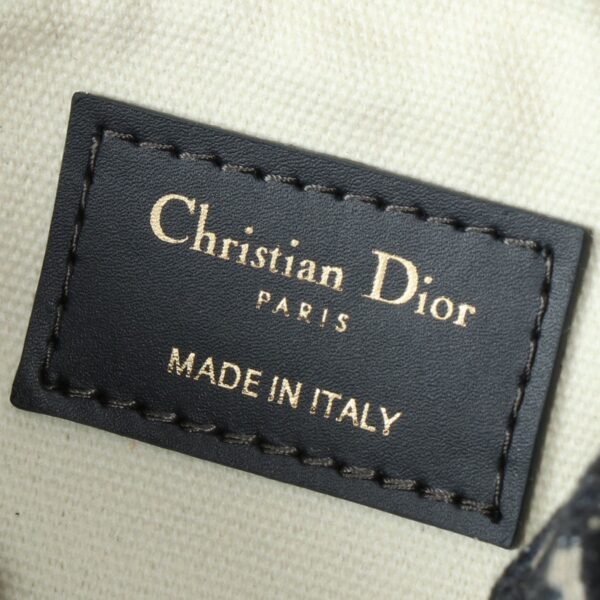 Dior Groove 17 Nano Bag - Image 9