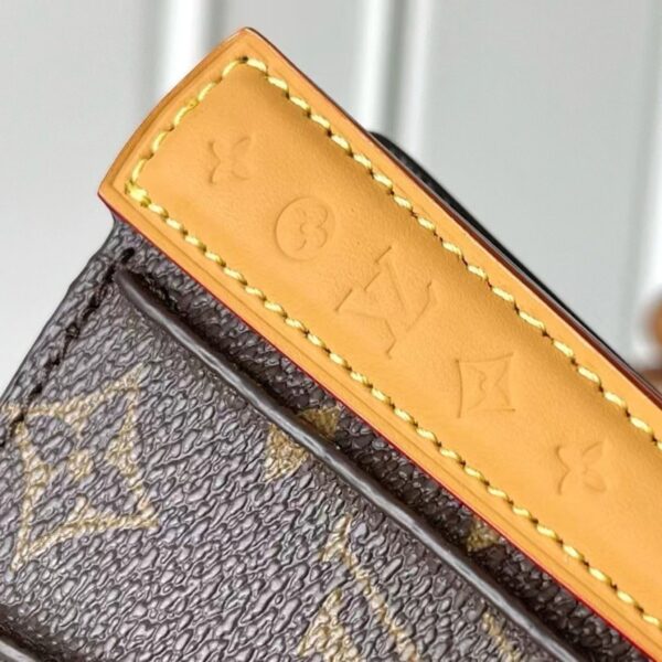 Louis Vuitton Fan Bag - Original Quality - Image 6