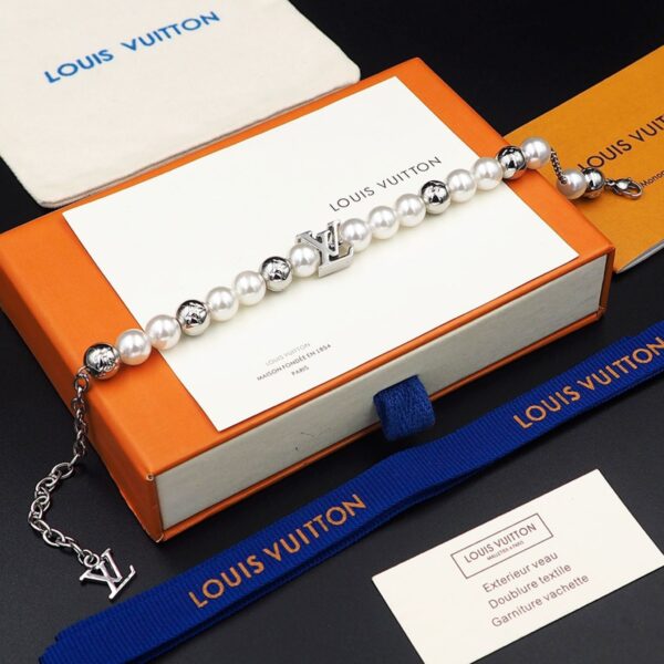 Louis Vuitton Pearls Fusion Bracelet - Original Quality - Image 5